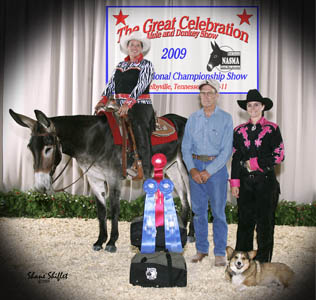 Rock Point Lady shown by Tabitha Holland, owned by Terry Bates